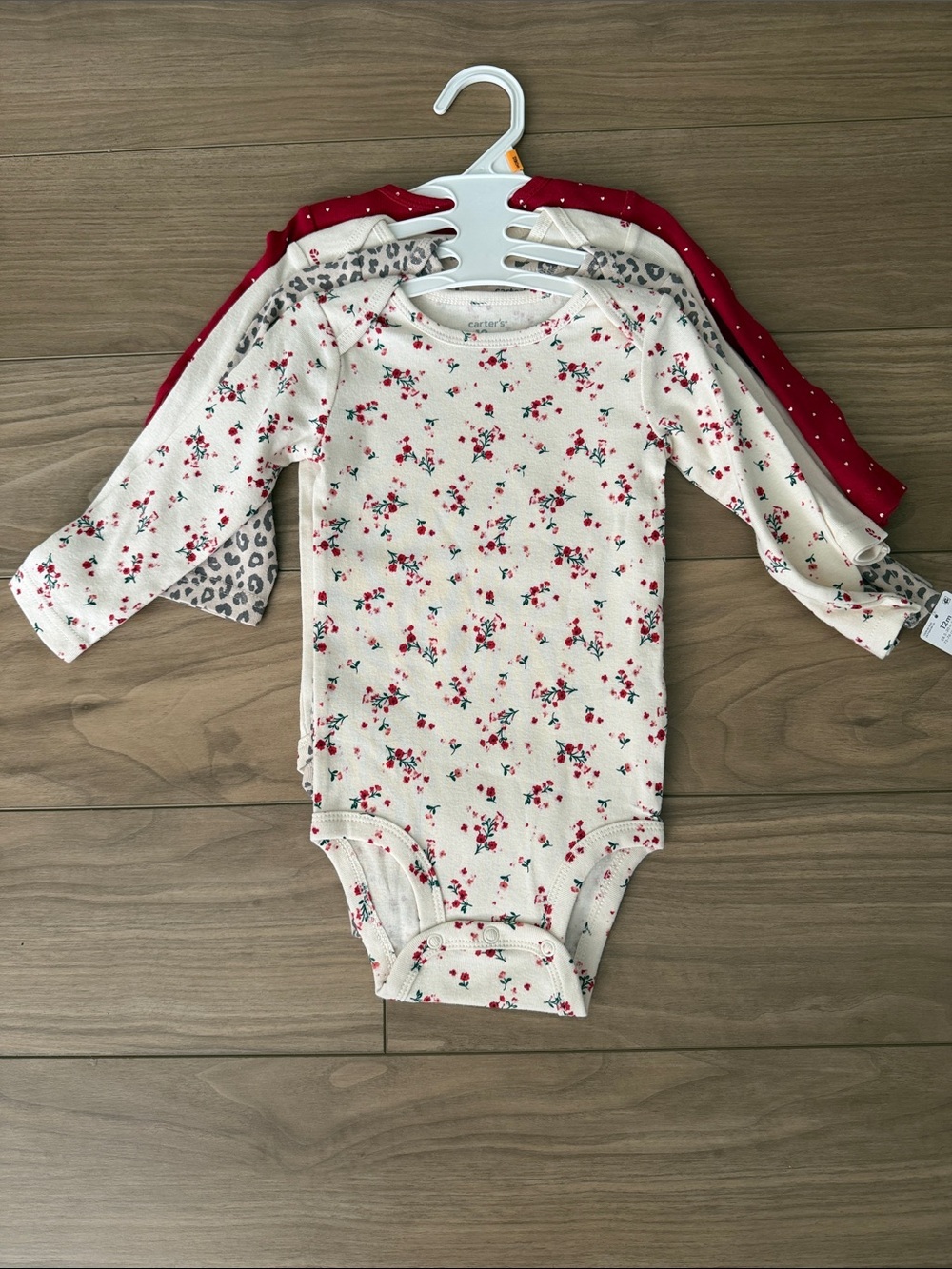 Carters 3 pack long sleeve bodysuits